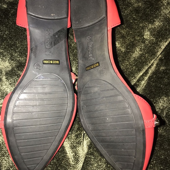 COPY - Red flats - Picture 4 of 8